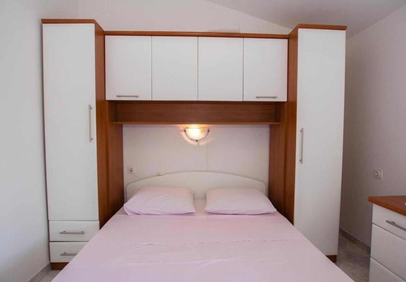 Apartments Juri Sućuraj Kültér fotó