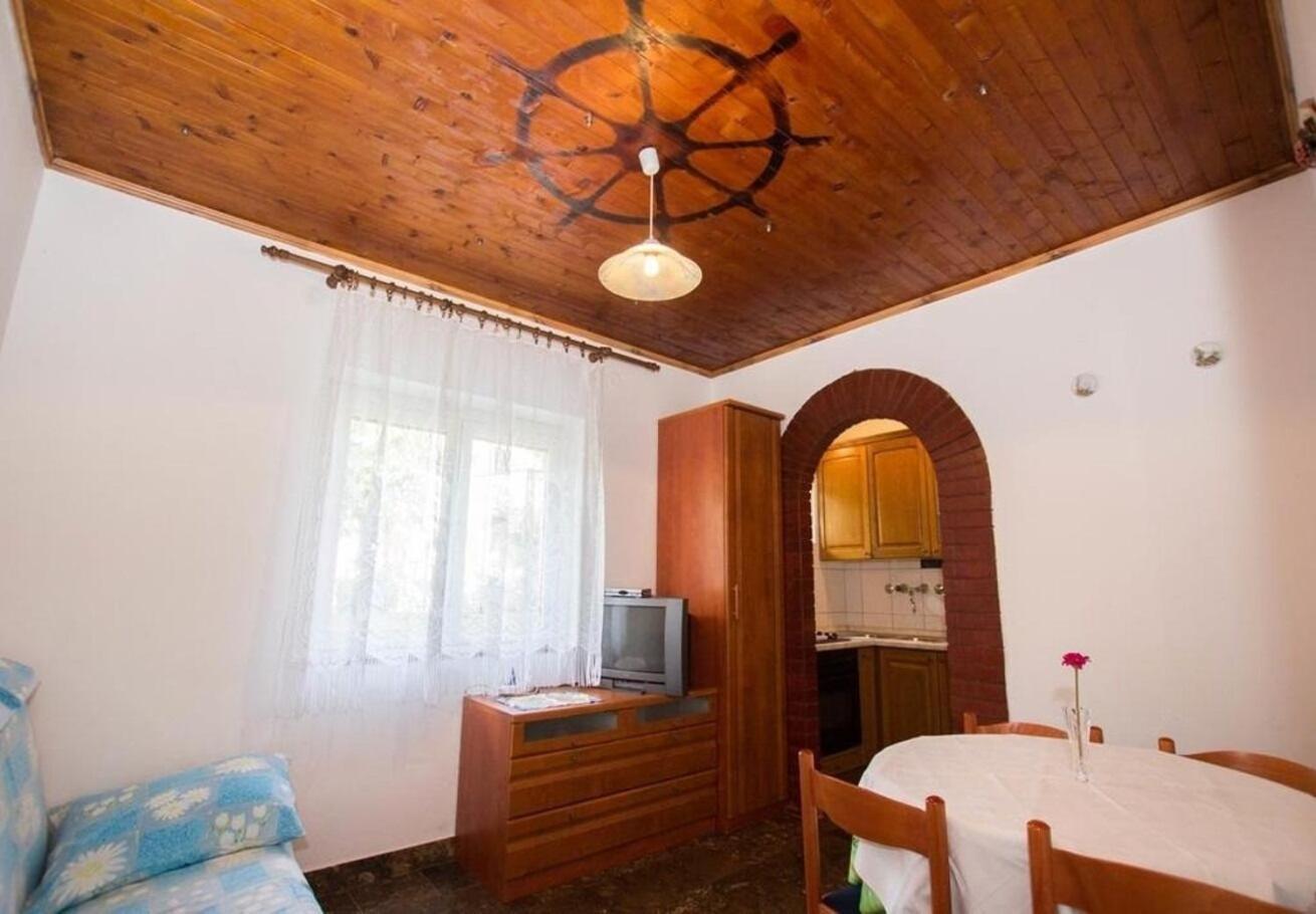 Apartments Juri Sućuraj Kültér fotó
