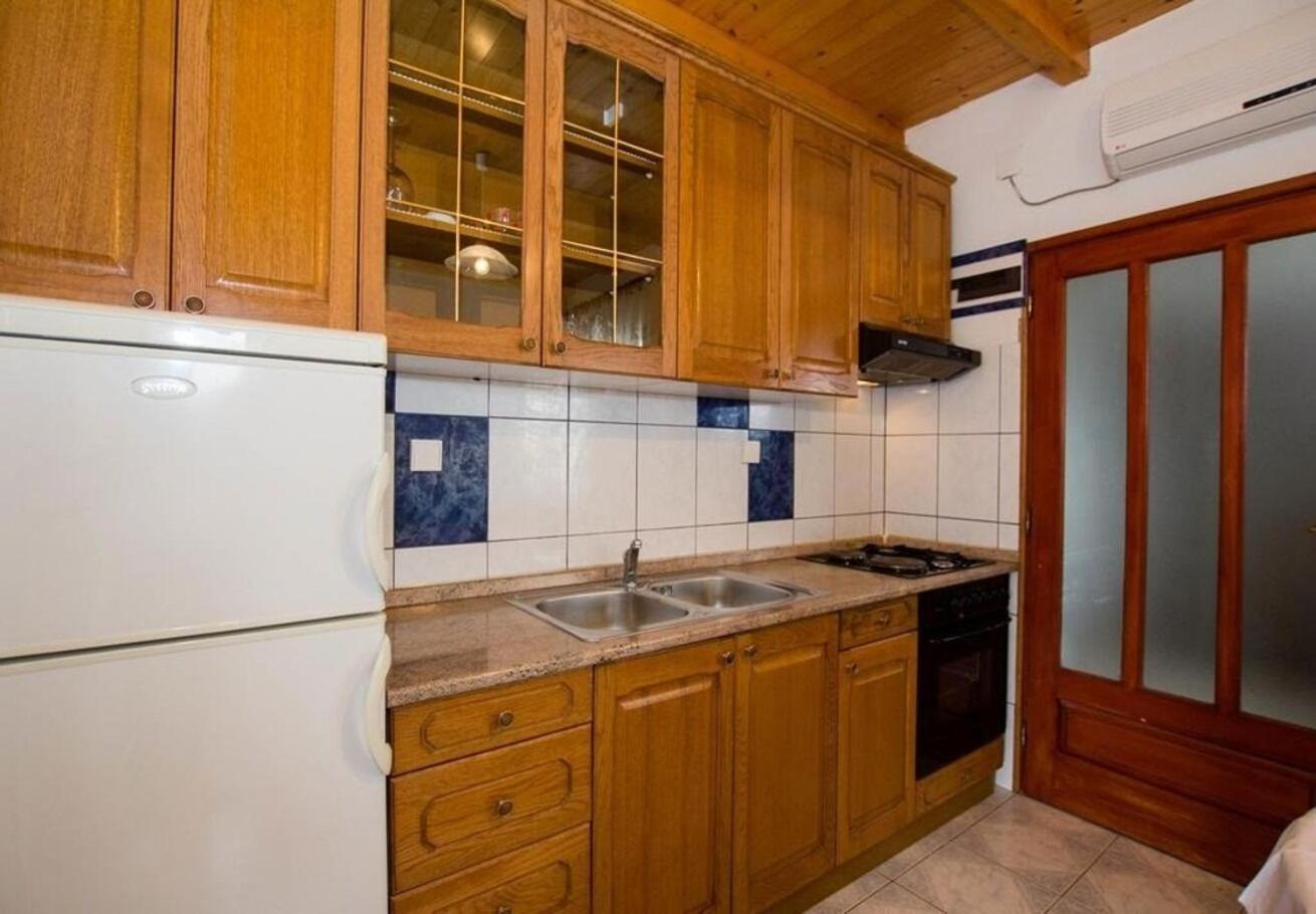 Apartments Juri Sućuraj Kültér fotó