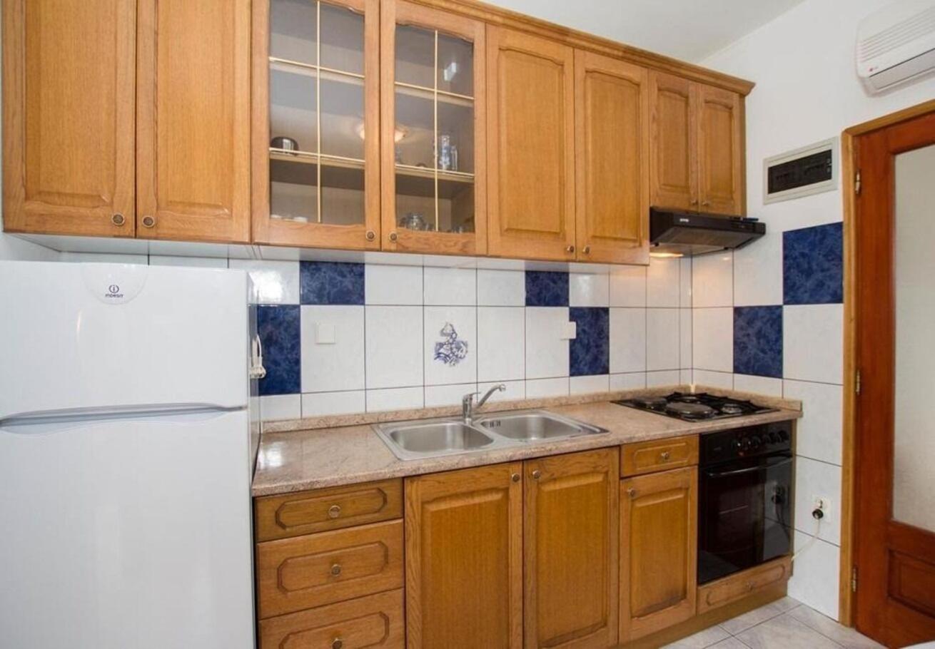 Apartments Juri Sućuraj Kültér fotó