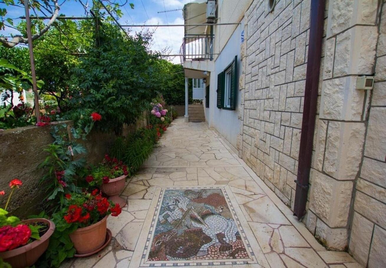 Apartments Juri Sućuraj Kültér fotó