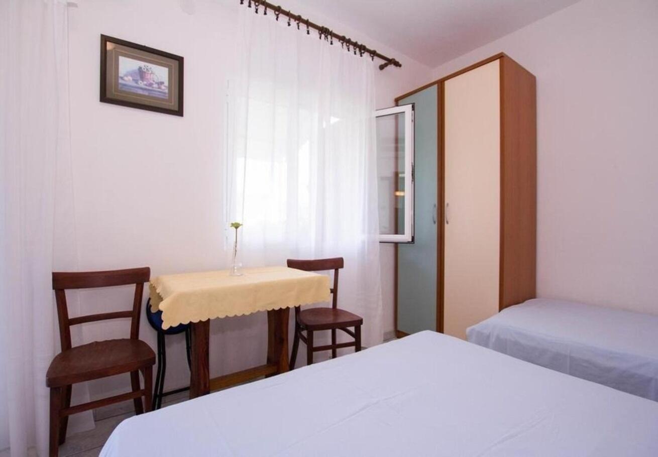 Apartments Juri Sućuraj Kültér fotó