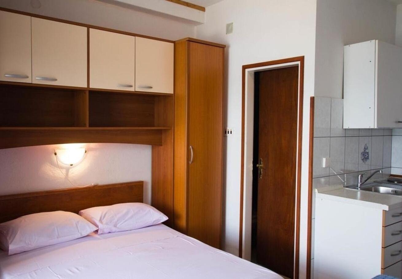 Apartments Juri Sućuraj Kültér fotó