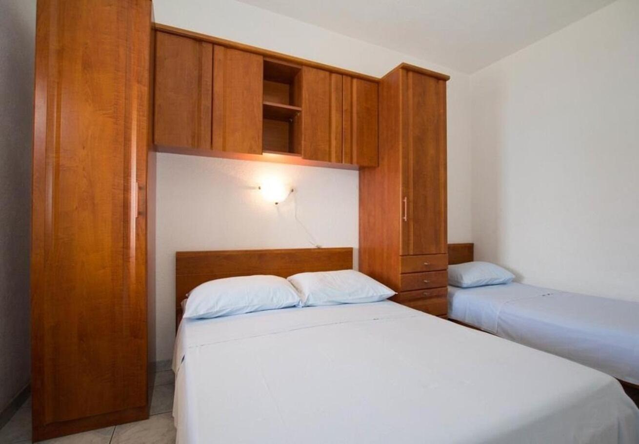 Apartments Juri Sućuraj Kültér fotó