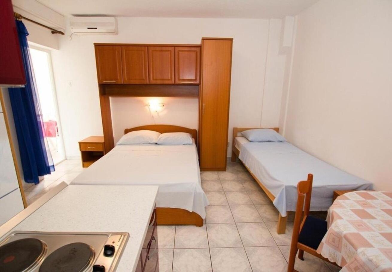Apartments Juri Sućuraj Kültér fotó
